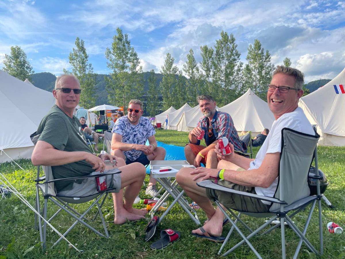 Spielberg Bei Knittelfeld Grandprixcamp, Closest To The Red Bull Ring, Up To 4 Guests In A Tent מראה חיצוני תמונה