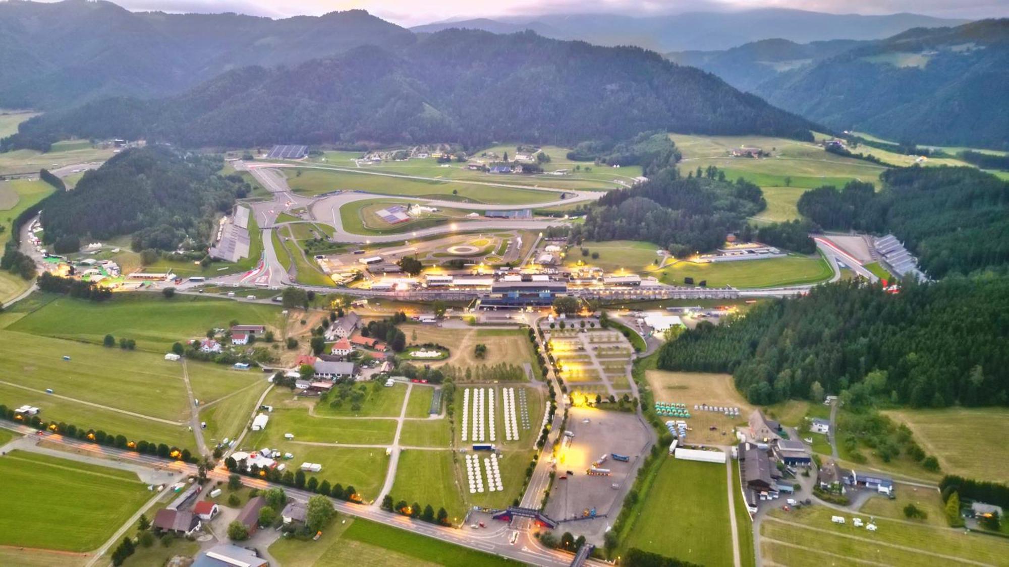 Spielberg Bei Knittelfeld Grandprixcamp, Closest To The Red Bull Ring, Up To 4 Guests In A Tent מראה חיצוני תמונה